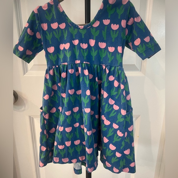 Hanna Andersson playground pink tulip dress with pockets. - Picture 4 of 5